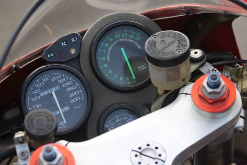 Ducati 916